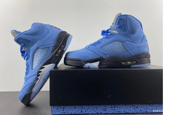DV1310-401 Jordan “UNC” Air DV1310-401  RETRO  5 1009